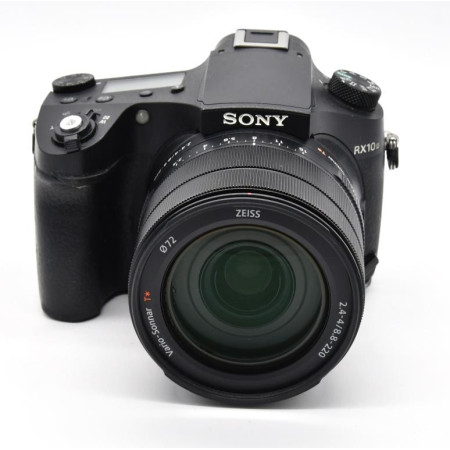 Sony RX10 III Zoom Zeiss 24-600mm F2.8-4.0 – Sensor 1’- 4k - WIFI
